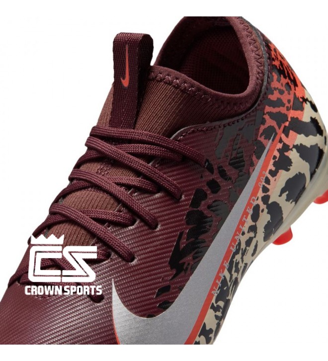 SOCCER BOOTS